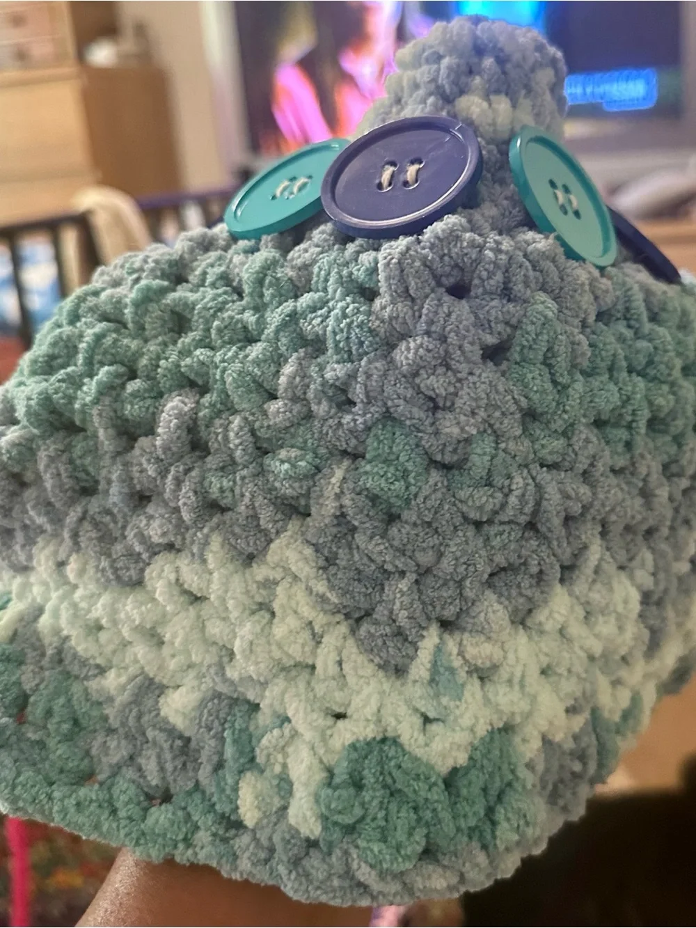 Chunky Knit Peace Sign Bucket Hat Variegated Aqua Blue Marled Festival